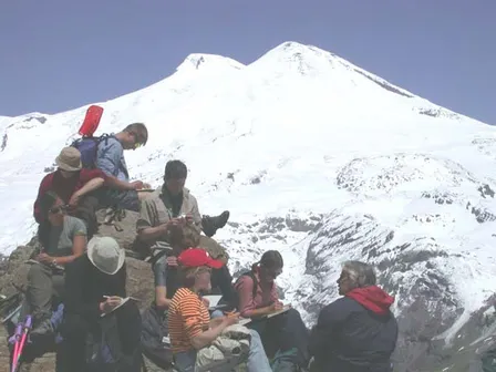 Современному учёному не обойтись без сноуборда, считают участники команды GLACIO – TEAM