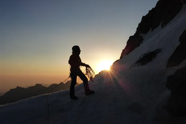 НЕГАТИВНОЕ ВОЗДЕЙСТВИЕ КИСЛОТ НА ПОЛИАМИДНЫЕ ВЕРЕВКИ