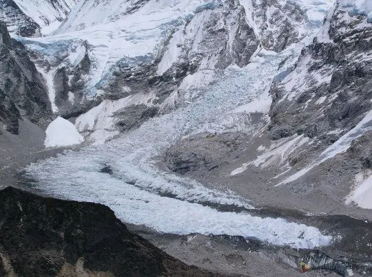 Украино-Российская экспедиция: на Пумори установлен первый лагерь!