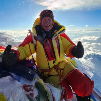 Валерий Бабанов – на вершине Эвереста