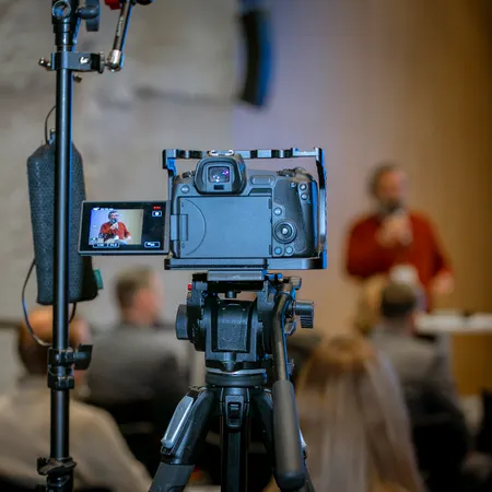 Владимир Богданов: От одежды в прямом смысле зависит жизнь