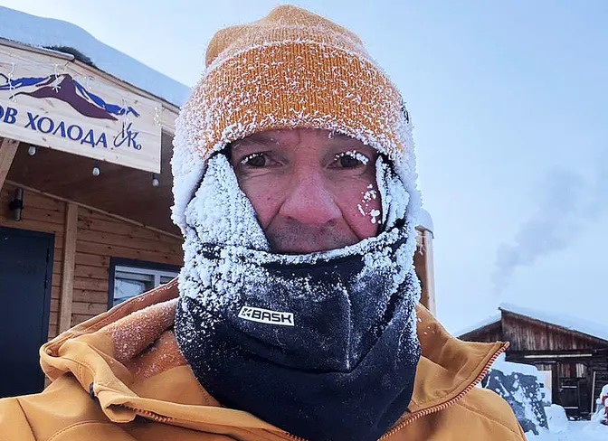 50 км в 50 лет при почти -50°C: Смертин в Оймяконе