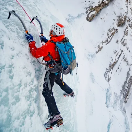 Фестиваль ледолазания в Турции: апельсины – море – лед